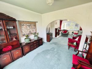 Dining room- click for photo gallery